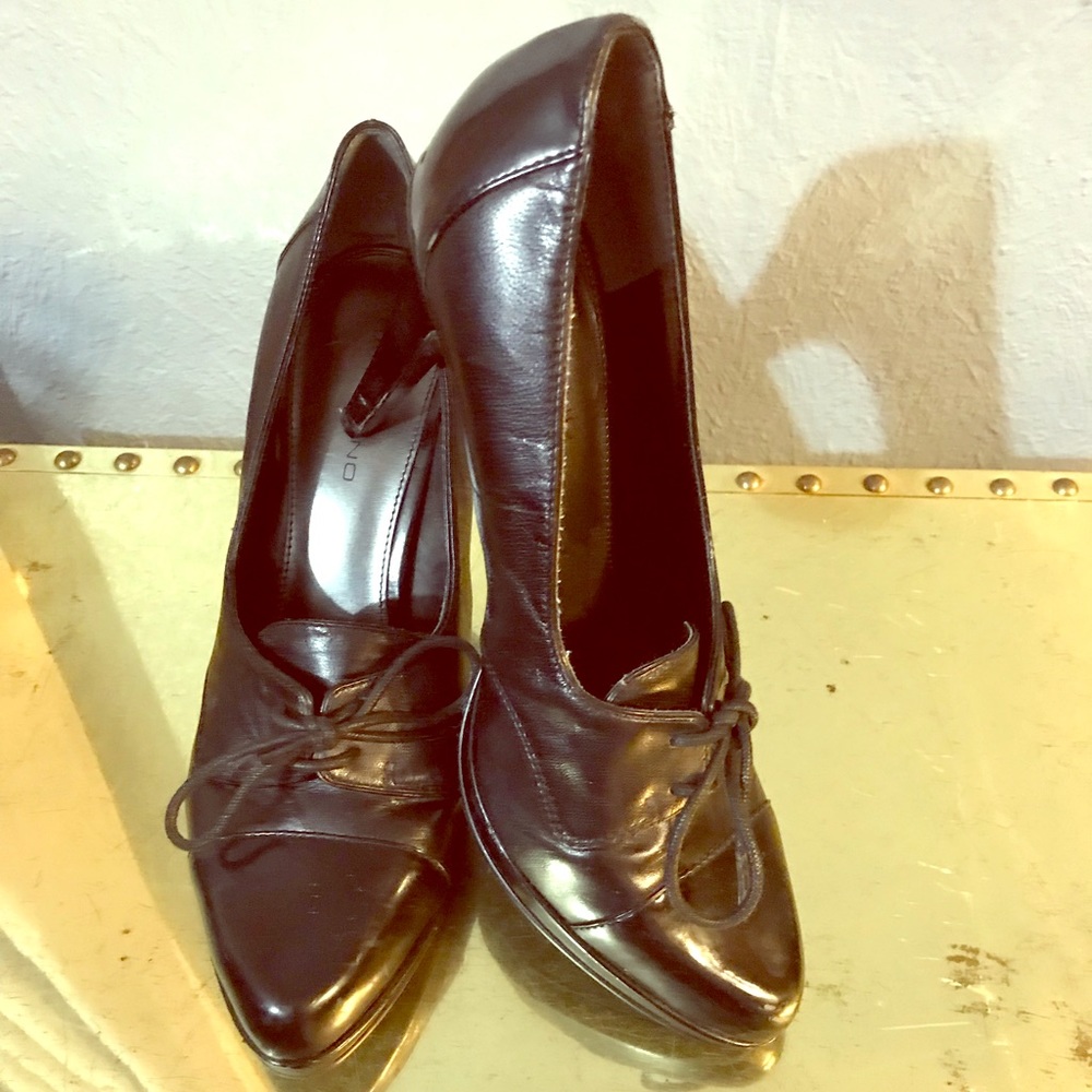 Bandolino platform pumps 9.5